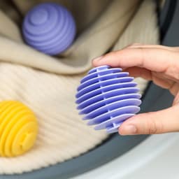 Paarse Herbruikbare Wasballen - 3 Stuks - Verwijder Huisdierhaar En Lint - Antiklit Voor Wasmachine En Droger - Diameter 5.5 cm — thumbnail 4