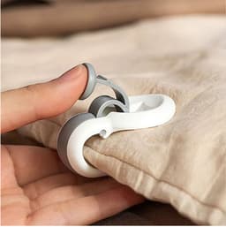 Dekbed Clips – 6 Stuks – Anti-Slip Dekbedhouders – Dekbed Knijpers - Clip Dekbedovertrek - Voorkomt Verschuiven van Dekbed in Overtrek – Onzichtbaar Onder Beddengoed – Wit / Grijs — thumbnail 3