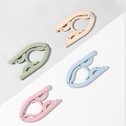 16 Opvouwbare Reiskleerhangers - Multifunctionele Hangers Voor Reizen, Camping, en Thuis — thumbnail 3