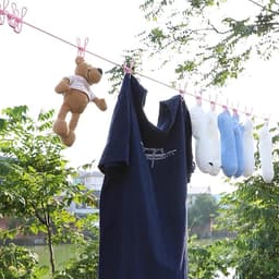 Portable Clothesline Travel Clothesline Adjustable Retractable Windproof Rope Clothesline with 12 Wire Clips and Non-Slip Buckle for Camping Travel Clothes Wash-Dry-Blue - 1 Pack — thumbnail 3