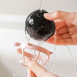 4 stuks-Pluisroller - Wasballen - Herbruikbaar - Huisdierhaarverwijderaar - Wasaccessoire - Geschikt voor het absorberen van huisdierhaar - Antiklit - Gebroken wit - 7,7*6,6*4 cm — thumbnail 2