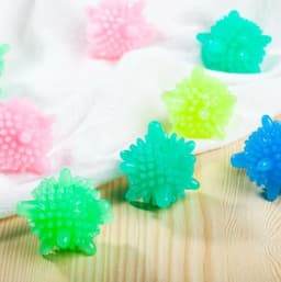 FSW-Products - 2 Stuks - Wasballen - Wasdroogballen - Drogerballen - Wasdroger Bal - Wasbol - Was Bal - Wasbal - Anti-haar - Haar Opvanger - Anti-Pluis - Pluisballen - Willekeurige kleur — thumbnail 3