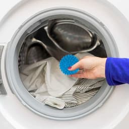 4x Wasdrogerballen - Drogerballen - Wasdroger Droogballen - Wasbol - Wasballen - Wasdroger - Ballen - Siliconen - Sneller droog - Anti-kreuk - herbruikbare wasbal - wasbal voor wasmachine - wasverzachterbal - om rimpels te verminderen — thumbnail 2