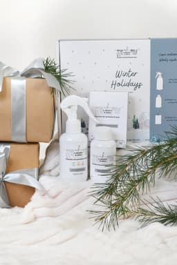 Il Bucato di Adele Wasparfum - Cadeauset - Winter Holidays Kit Puur Wit - Wasparfum 100 ml - Textiel Parfum Spray 150 ml — thumbnail 4