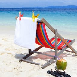 4 stuks strandhanddoekclips, grote draagbare grappige wasknijpers voor ligstoelen, winddichte handdoekklemmen voor strand, tuin, zwembad of ligstoel — thumbnail 2