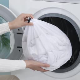 Set van 2 Draagbare Wasnetten met Trekkoord, Fijn Net voor Wasmachine, Kleding, Beddengoed en Tafelkleden — thumbnail 5