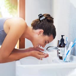 12x Middelgrote Zwarte Haarklemmen – Sterke Antislip Haarspeld voor Dik Haar Dames & Meisjes (3,3 cm) — thumbnail 5