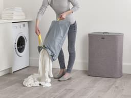 Joseph Joseph Tota Wasmand - 2 Compartimenten – Was Sorteren – 90 Liter - Grijs — thumbnail 4