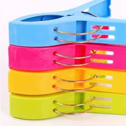 Solidchoice - Dailygoody - Handdoekclips - Strandhanddoek - Grote clips voor ligstoelen - Kunststof - Drogerclips - Voor badhanddoeken en tapijten - In 4 kleuren — thumbnail 2