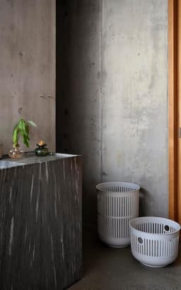 Grote Wasmand met Deksel 40x54 cm in Lichtgrijs - Stijlvol Scandinavisch Design — thumbnail 4