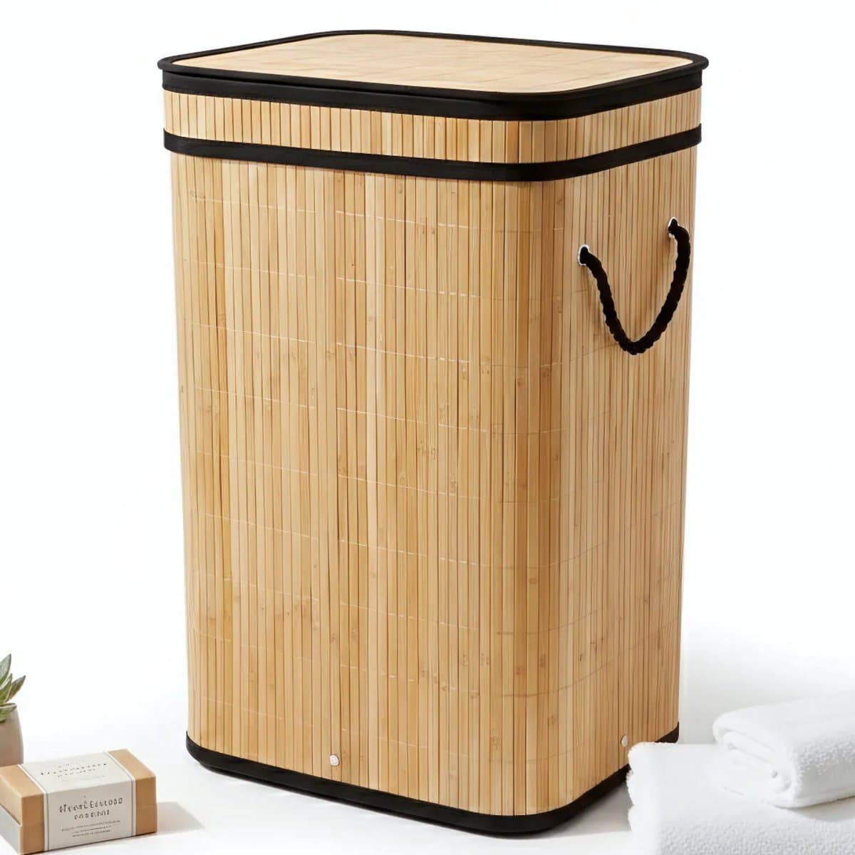 Lomera Wasmand Bamboe - Wassorteerder - 72 Liter - Klapdeksel - Uitneembare Waszak - Wasbare Binnenzak - Natuurlijk Bruin - Lichtgewicht Wasmand - Compact Formaat - Ruimtebesparend Ontwerp - Stevige Constructie — afbeelding 1