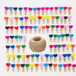 100 stuks mini houten hartharingen - kleurrijke houten wasknijpers - houten hartvormige harten fotopapier clips - 30 meter jute touw - doe-het-zelf kunst en ambachten - bruiloften evenementen decoraties — thumbnail 1