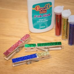 Biologische Houten Wasknijpers - 100% Afbreekbaar en Composteerbaar - Perfect voor Knutselen en Wassen (8cm x 1cm, 100 Stuks) — thumbnail 5