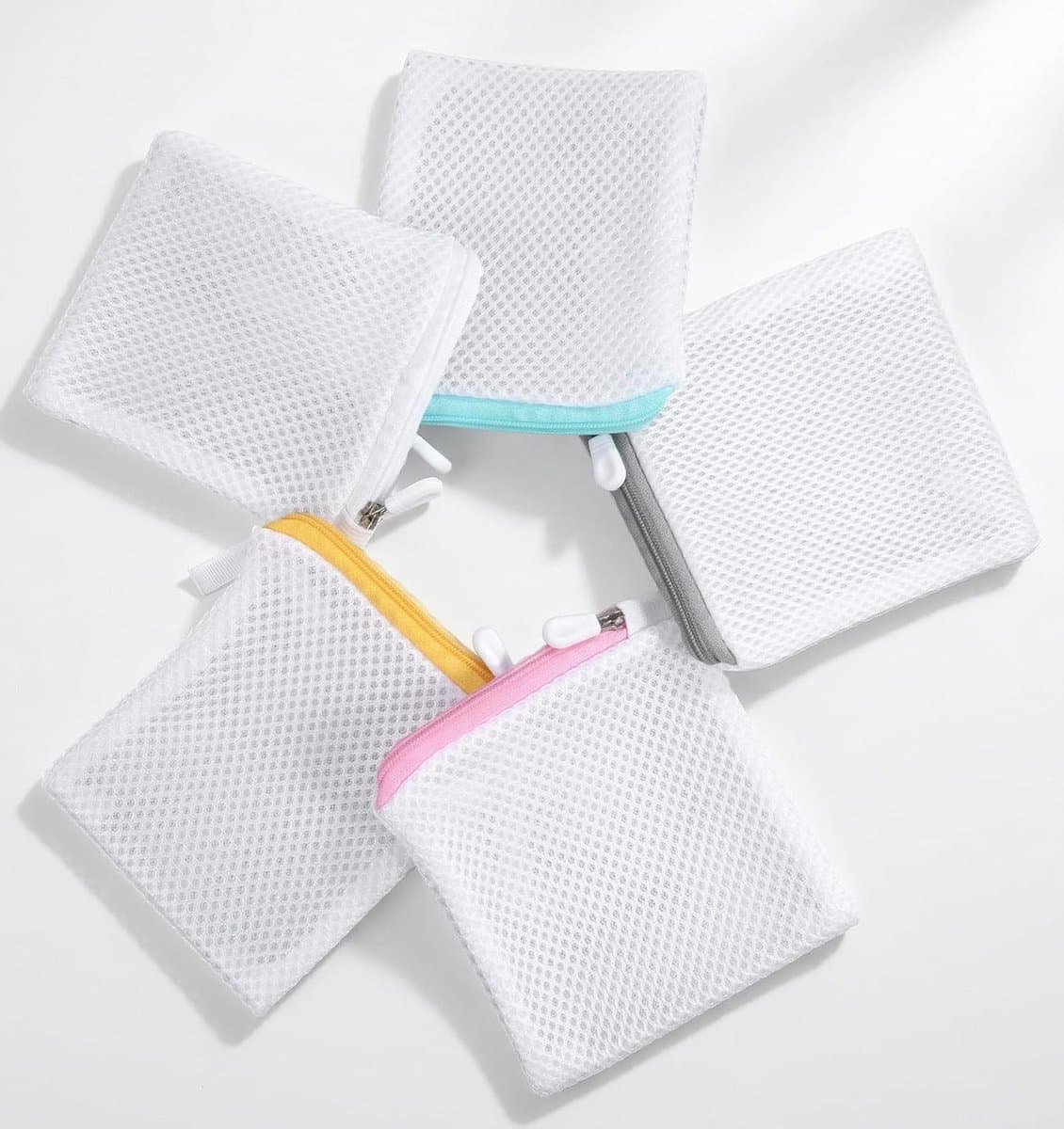 Kleine wasnetjes met ritssluiting voor fijne was, ondergoed en sokken - 5 stuks voor veilig wassen en reisopslag (14 x 12 cm) — afbeelding 1