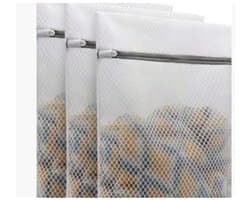 LISM-Drie waszakken van gaas, elk 25x30 cm groot, met ritssluiting. Bescherm delicate kleding en schoenen in de wasmachine.