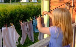 Intrekbare draagbare waslijn voor op reis, waslijn met 12 wasklemmen, voor binnenwasdrooglijn, buitenkampeeraccessoires - kleur - 1.8m — thumbnail 4