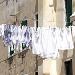 Waslijndraad - Waslijn - Uittrekbare Waslijn - Roldrooglijn - Drooglijn Oprolbaar - Wasrek - wanddroogrek - droogrek - voor kamperen - om doorzakken te voorkomen - voor het drogen van kleding binnen en buiten - grijs - 11.99 meter — thumbnail 3