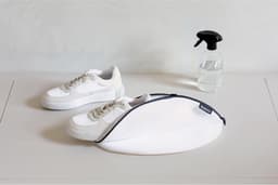 - Waszak Sneakers - Gazen Waszak voor Wasmachine - Beschermend voor Schoenen - Ritssluiting met Beschermend Ritsslot - Zachte Schuimlaag - Wasbenodigdheden - White - 25 x 23,5 x 46 cm — thumbnail 5