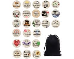 Dailygoods- Geluksbrengers 24 stuks - Houten Geluksbrenger - Ronde Mini-souvenirs - Inspirerende Citaten - Fluwelen Zakje - Tafeldecoratie - Gelukssteen