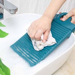 4 stuks Mini Washboard Plastic Non-slip Washing Hand Wash Board，for Household，31*16cm（Geel + Oranjerood + Oranje + Marineblauw） — thumbnail 3