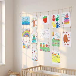 Wanddisplay voor kinderen met 34 houten knijpers, 140 cm, fotoslinger met houten kralen in boho-stijl, voor meerdere - ShopVlot — thumbnail 4