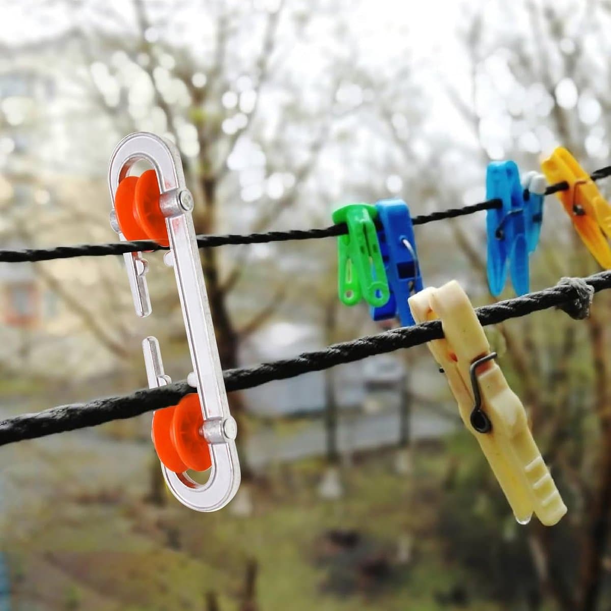 2 Stuks Aluminium Waslijn Spreader - Waslijn Separator Katrol - Waslijnen Organiseren - Beschermt Tegen Slijtage - Rood en zilver — afbeelding 1
