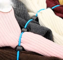 Sokhero - Sokken Waszak Cadeau - Organizer Kleding Cadeaugeschenk - Waslijn Huishouden Wasmand - Wasmachine Opbergsysteem - Sokken en Lingerie houder - Wasknijpers Knijper Wasnet (Voor 10 sokken) — thumbnail 4