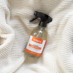 Briters Magic Spray Vlekverwijderaar – 500 ml – Enzymatische & Milieuvriendelijke Vlekkenspray – Veilig voor Alle Textiel - 100% Biologisch — thumbnail 1