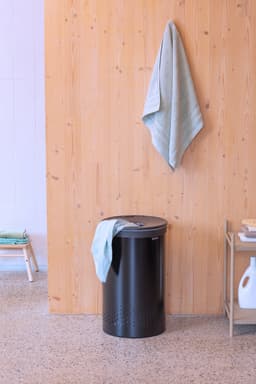 Brabantia Wasmand - met Deksel - 60 l - Matt Black / Dark Grey — thumbnail 2