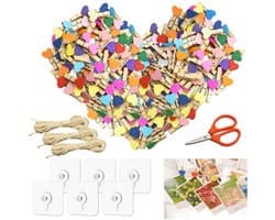 100 stuks hartvormige houten knijpers, klein, kleurrijke wasknijpers, hout, mini-wasknijpers met 30 m jute koord, schaar, 6 zelfklevende haken, 3,5 cm kleine klemmen voor foto's