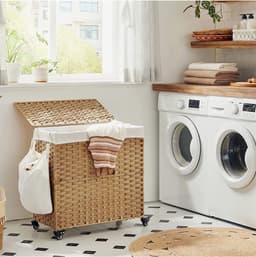 SONGMICS Wasmand, handgeweven, wasverzamelaar, 140 L, gemaakt van polyrattan, met 3 compartimenten, uitneembare zak, deksel, handvaten, voor woonkamer, badkamer, 66 x 33 x 60 cm, kleur naturel LCB363N01 — thumbnail 2