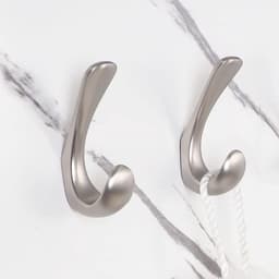 2-pack handdoekhaken voor badkamerwandmontage, materiaal geborsteld nikkel, geschikt voor handdoeken, badjassen en handdoekhaken, moderne handdoekhaken voor in de badkamer — thumbnail 1
