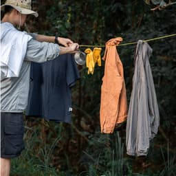 Camping Waslijn - Reis Droogtouw - Kleding Drogen - Verstelbare Lengte - 7 meter - Zwart — thumbnail 4