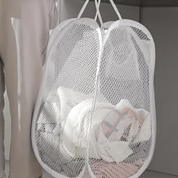 Opvouwbare wasmand wit - pop up wasmand - wasmand voor op reis - wasmand met hengsels - was sorteren met extra opbergvak - waszak opvouwbaar voor onderweg - vakantie wasmand met handvatten — thumbnail 3