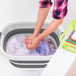 Opvouwbare Wasmand 40L 60x45x27 cm - Inklapbare Wasmand met Handgrepen - Kunststof Wasgoedmand - Opbergmand voor Badkamer, Camping en Huishouden - Grijs met Wit — thumbnail 3