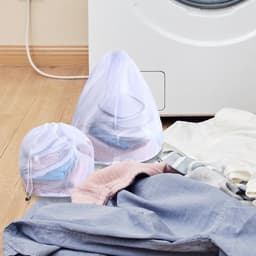 Set van 3 Waszakken voor Delicate Kleding - Herbruikbare Netwaszakken voor Ondergoed, Sokken en Bh's - 2 Kleine (30x40cm) en 1 Grote (50x70cm) — thumbnail 4