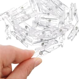 Byshayne- Foto Clips 100 Stuks - Kleine Wasknijpers - Kunststof - Decoratie - DIY Projecten - Diverse Kleuren - Stevige Klemkracht — thumbnail 2