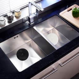 Silicone Afsluiter voor Badkamer Keuken en Wasmachine - 2 Stuks - 15 cm Grote Vlakke Zuignapafsluiter tegen Haarverstopping - Geschikt voor Alle Afvoeropeningen - Flexibel en Herbruikbaar — thumbnail 2