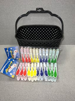 Wasknijpermand - Wasknijpermandje - Met 24 Wasknijpers - 3 Liter - 22,5 x 15 x 14 cm - Zwart — thumbnail 1