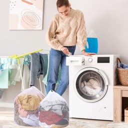 2 stuks Grote waszakken met koordstoppers wasnet voor wasmachine wasnet tas herbruikbaar waszak Wit gaas waszak voor sokken ondergoed bh sokken — thumbnail 2