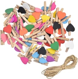 50 stuks mini houten haringen - 3 cm hart houten gekleurde haringen voor het vasthouden van foto, houten foto display clips papieren haringen met 10 M jute string voor decoratieve fotomuur — thumbnail 1