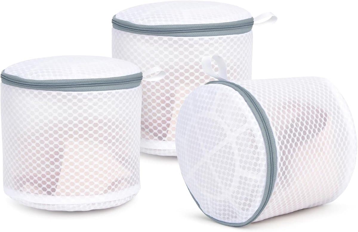 Set van 3 waszakken van mesh - Geschikt voor het wassen van delicate kledingstukken - Waszakken van mesh voor bh's met ophanglussen - Afmeting: 15 x 18 cm - Speciale waszakken voor lingerie — afbeelding 1