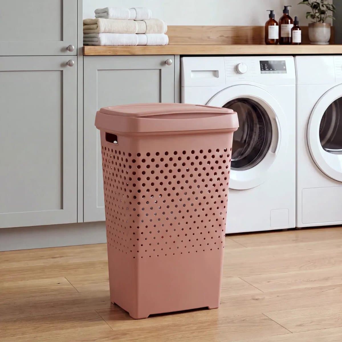 Kunststof wasmand met deksel 70 liter Five® - Terracotta - Met deksel — afbeelding 1