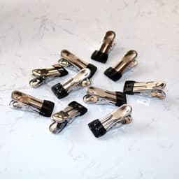 30 stuks klemmen - wasknijpers - afsluitklemmen - documentklemmen - metalen wasknijpers - antislip - roestvrij - afneembaar - herbruikbaar - opbergaccessoires - geschikt voor wasserij, badkamer, balkon (zwart, 5,5*2,3 cm) — thumbnail 3