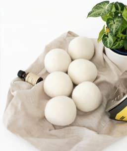 Namajunas - Droogballen - Set van 6 stuks - Wollen droogballen voor de wasdroger - natuurlijke wasverzachter van 100% schapenwol - Herbruikbaar - Vermindert kreukels in kleding en verkort de droogtijd - Bespaart energie — thumbnail 1