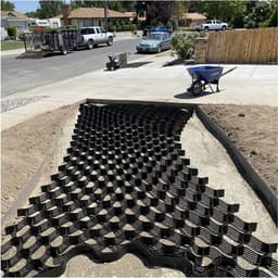 Grond Stabilisatierooster - Oprit Geo Rooster - Oprit Verstevigen - Hoge Treksterkte - 10.5 cm Hoog - Zwart — thumbnail 1