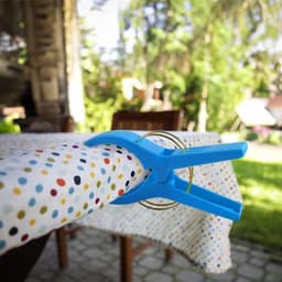 4 stuks - strandlaken knijpers - Grote knijpers - Plastic klemmen - Winddichte kledingklemmen - Grote klemmen - Kledingklemmen - Sterke droogrekklemmen - Quiltklemmen - Handdoekklemmen voor strandstoelen — thumbnail 5