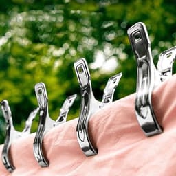 10 Stuks 8 cm RVS Grote Wasknijpers - Handdoekklemmen - Strandhanddoek Clips - Veerklemmen Voor Dagelijks Wassen - Badhanddoek - Beddegoed en Dikke Kleding (Zilver) — thumbnail 2