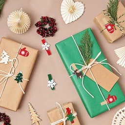 Pack van 50 Houten Mini Kerstclips - Foto Clips - Houten Kerstclips voor Knutselen en Ophangen — thumbnail 2