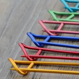 Grote Veiligheidsspelden - Dekenspelden - Knutselen Naaien - Stevig Aluminium - 12 cm - Meerkleurig — thumbnail 4